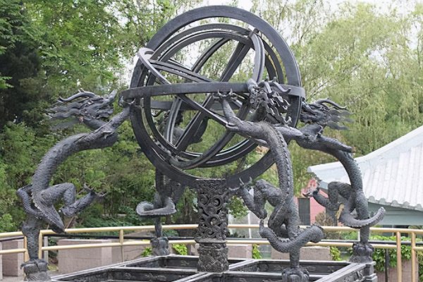 中国古代浑天仪是谁发明的