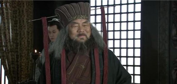 曹操和董卓都是挟天子以令诸侯