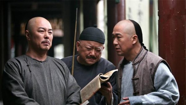 乾隆死前告诫儿子不要杀和珅