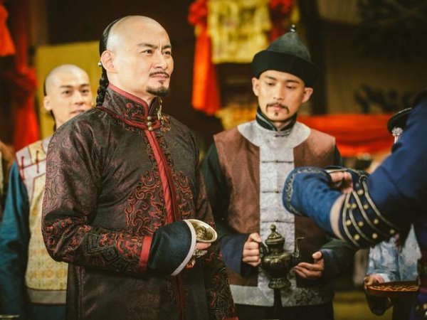 多尔衮的母亲为什么殉葬