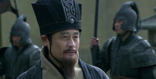 曹操给荀彧的空盒子是什么意思