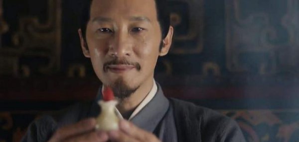 曹操给荀彧的空盒子是什么意思