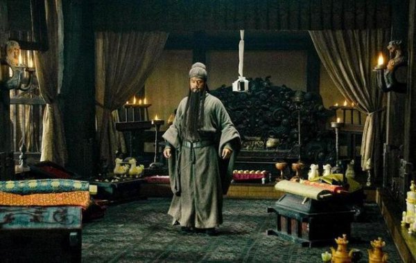 三国时期太守、刺史和州牧都是什么级别的官员