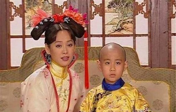 皇太极为什么不喜欢孝庄