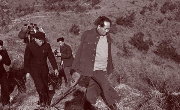 不到长城非好汉是谁说的