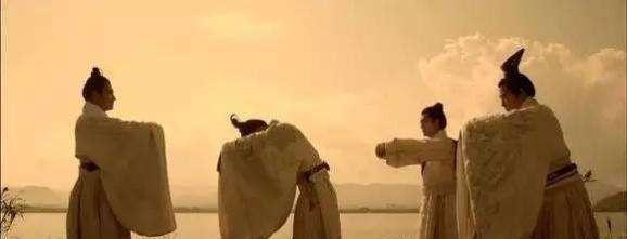 荆轲刺秦王为什么要樊於期的人头