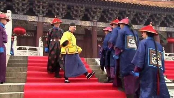 清朝和珅有几件黄马褂