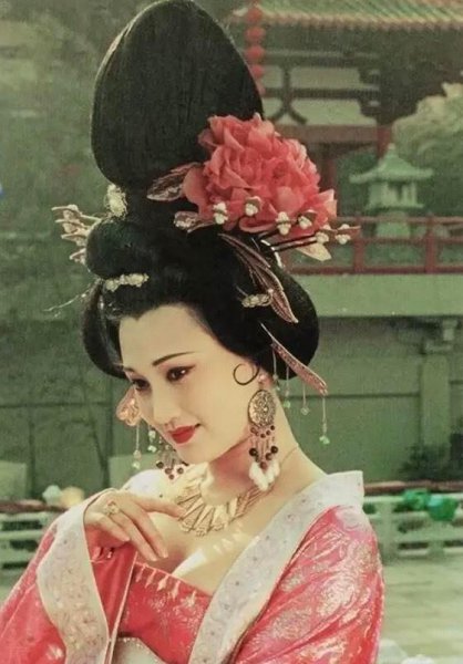 安禄山与杨贵妃的真实关系