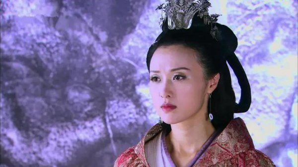 西汉刘恒的母亲是谁