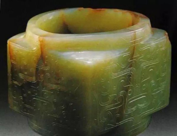 曾侯乙嘴巴里含有什么小动物