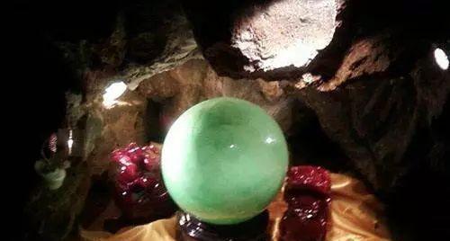 当时孙殿英带领的军队要多猖狂