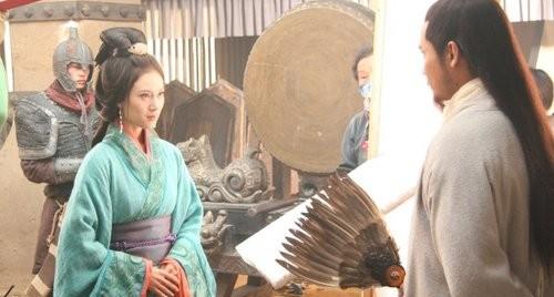 小乔跟诸葛亮什么关系