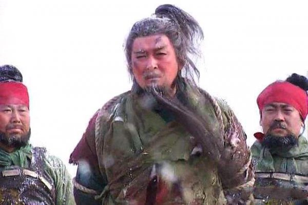 丁奉斩杀张辽是真的吗