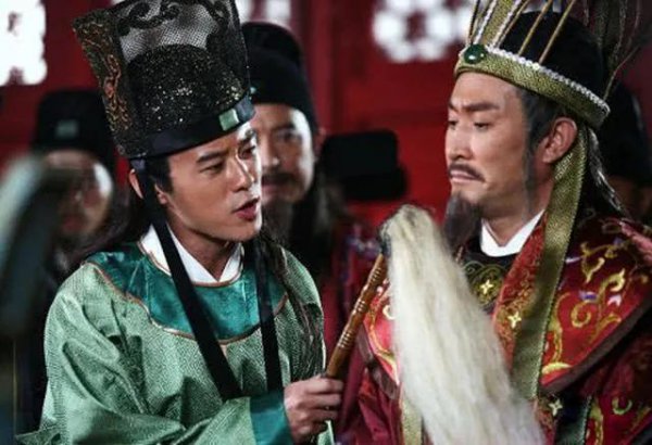 皇上为什么用太监伺候而不是宫女