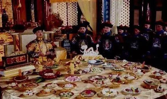 皇上吃饭怎么说