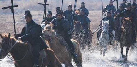 刘邦逃亡路上推老婆儿子下车