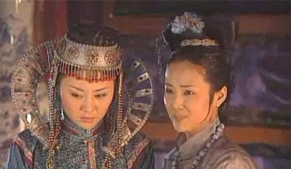 宝日龙梅和康熙是什么关系