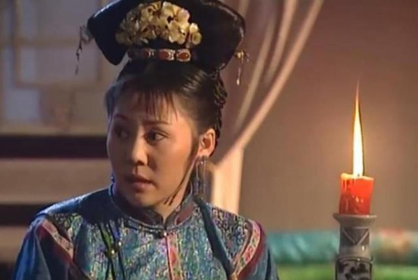 宝日龙梅和康熙是什么关系