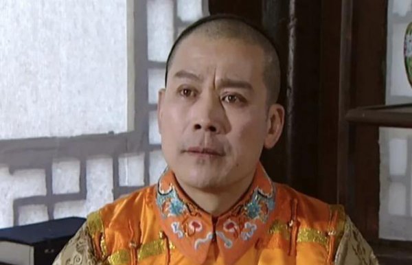 历史上爱新觉罗·胤礽为什么被废