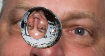 雨滴下落过程中是合滴还是分解 水滴下降的变化过程