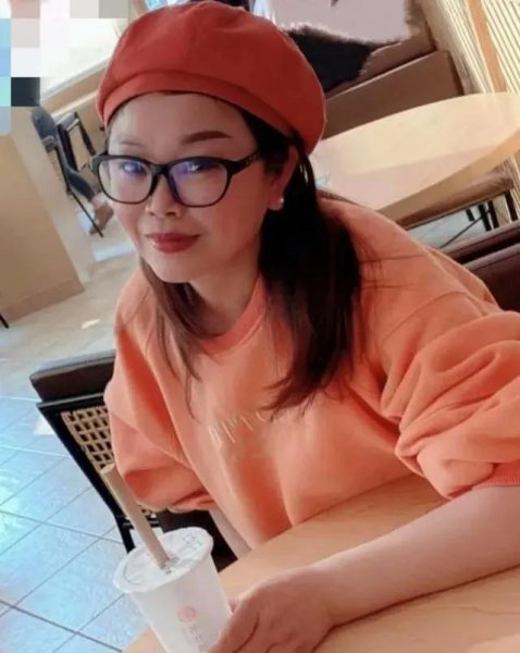 为什么染发白头发盖不住