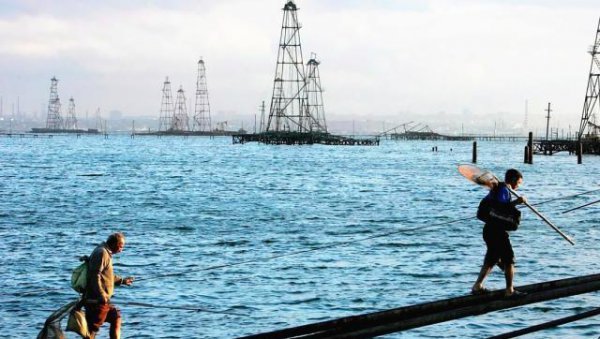 世界上最大的湖泊是什么湖