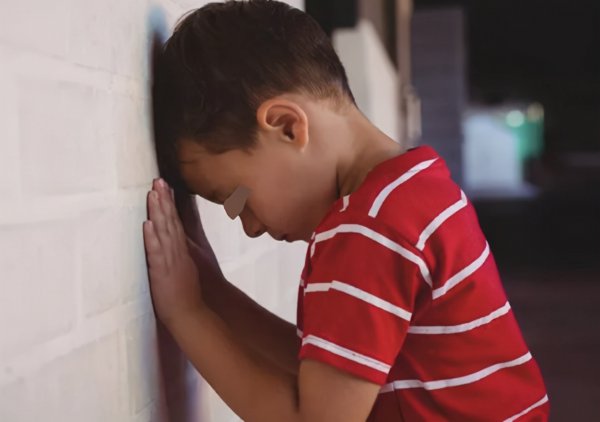 离异家庭的孩子的心理存在哪些问题