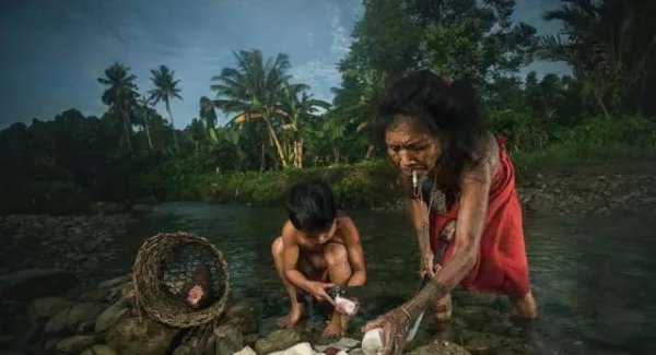 生活在地球上的奇特族群