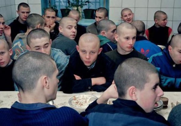 一个人多久不睡觉会死亡