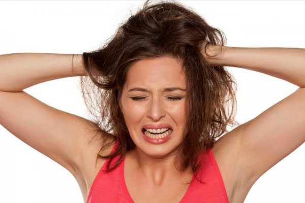 第一次染发什么颜色比较好