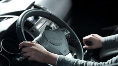 汽车行驶过程中为什么要换挡 手动挡汽车需要频繁换挡么