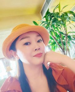 中年女人穿着看出生活质量 人到中年穿衣服懂得品味