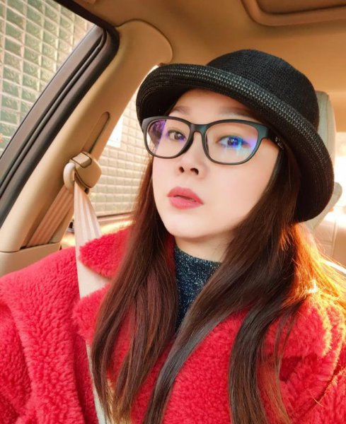 中年女人穿着看出生活质量