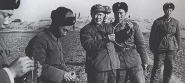 塔山阻击战是谁指挥的战役