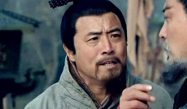 三国演义官渡之战主要内容概括