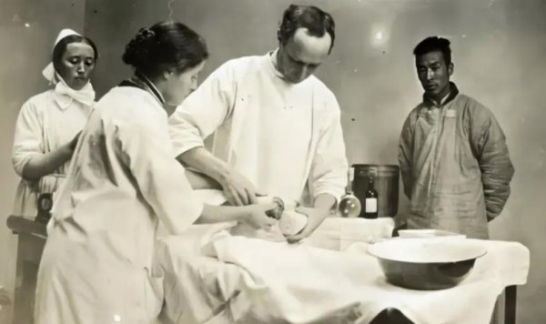 宋子文之死解密