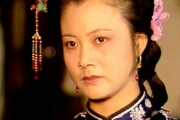 贾珍的媳妇是谁