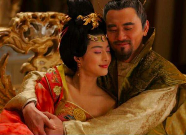 杨贵妃和唐玄宗的故事简介