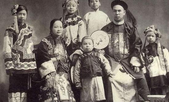 清朝什么时候灭亡