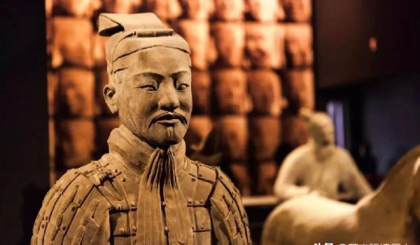 吕不韦和秦始皇的故事