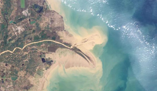 母亲河黄河为什么叫黄河