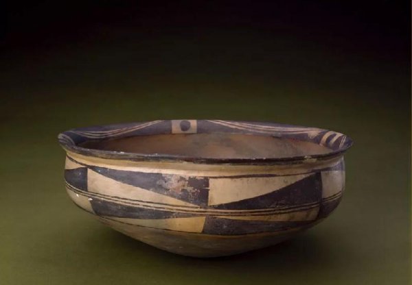 母亲河黄河为什么叫黄河