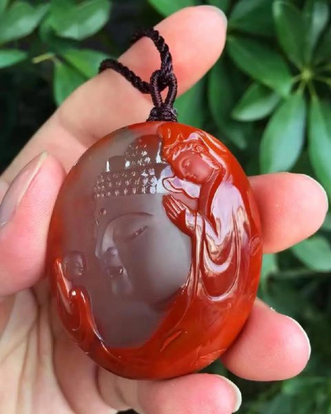 长期佩戴南红对身体有什么好处