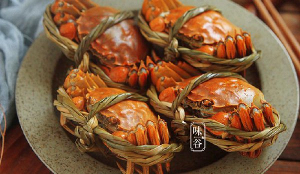 大闸蟹冷水蒸还是开水蒸好