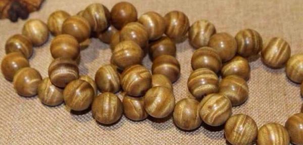 金丝楠手串怎么盘玩才会包浆