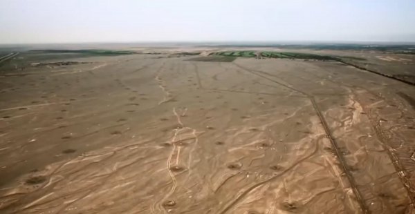 吐鲁番坎儿井干涸的原因