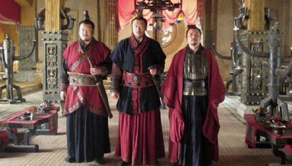 二桃杀三士为什么无解能成功