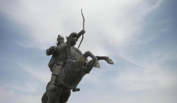 薛丁山和薛仁贵是啥关系