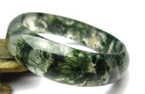 玛瑙和翡翠的区别和价值