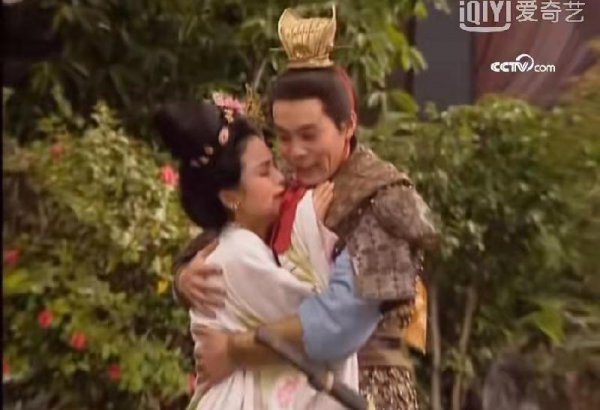 三国貂蝉的第一次到底给了谁